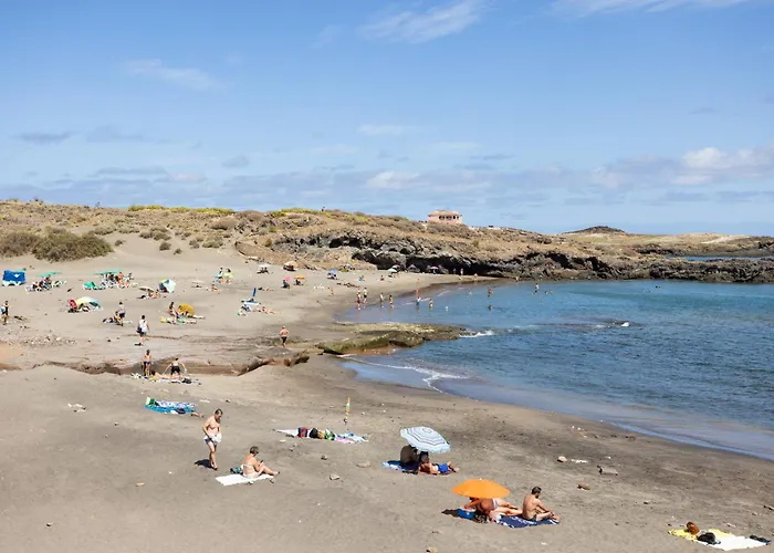 Private Pool By Sunkeyrents Ferienhaus